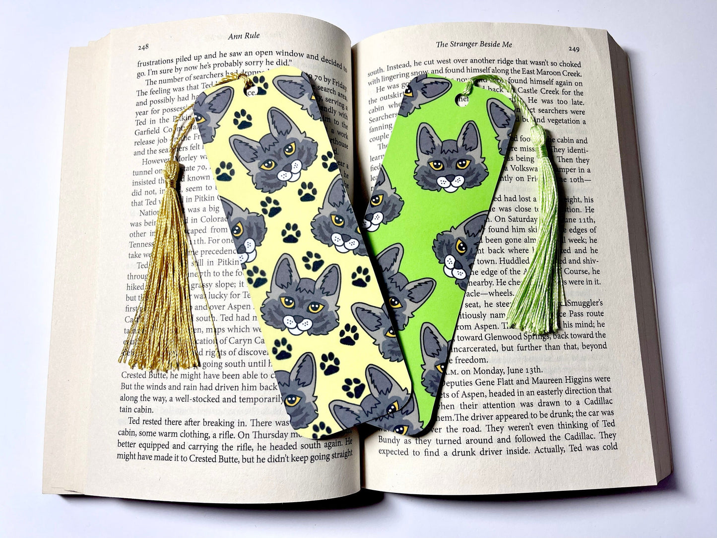 Maine Coon Cat Bookmark