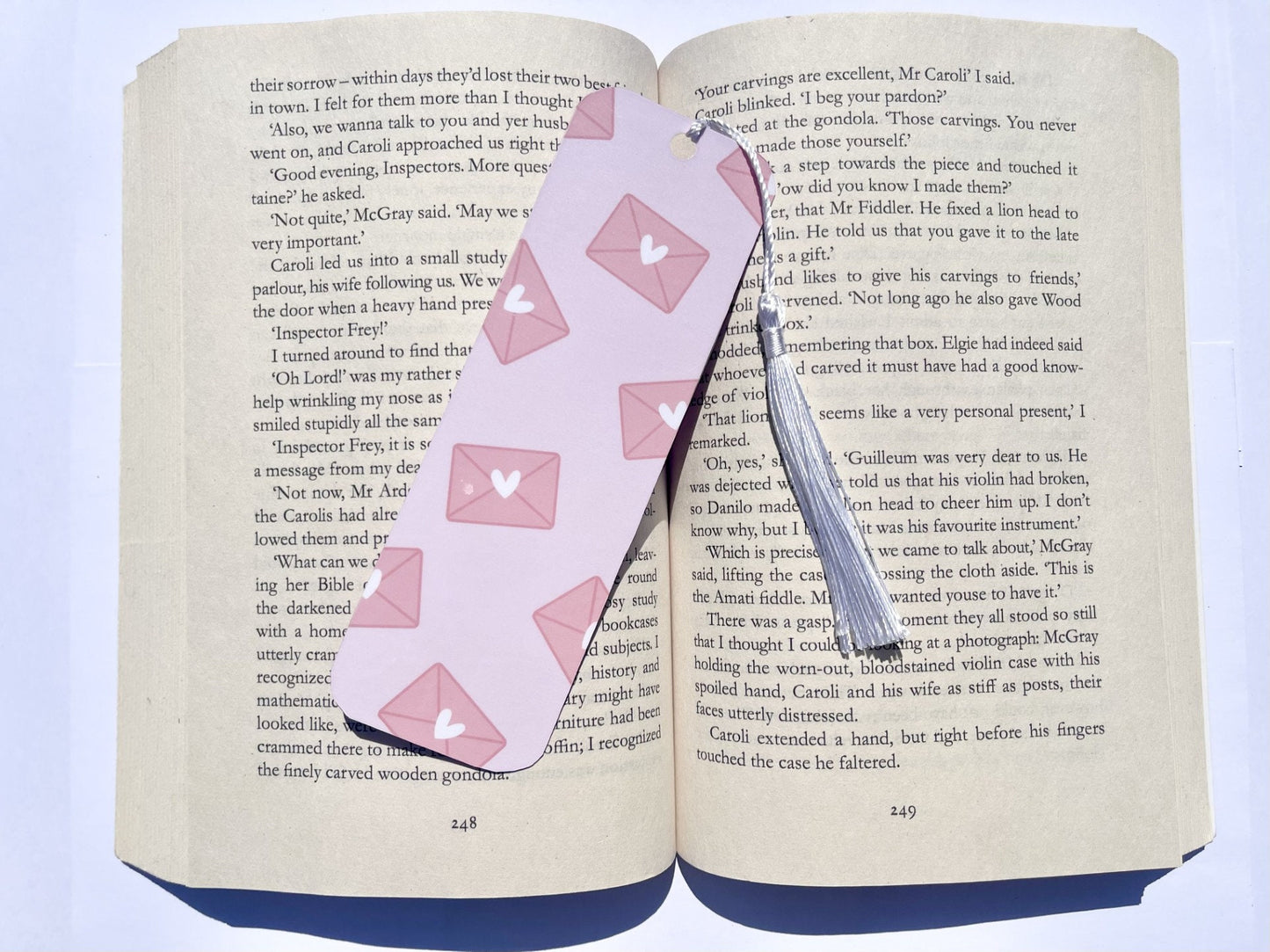 Love Bookmark - Valentine's Day Bookmarks - Handmade 300gsm Card, Cotton Tassel - Perfect for Book Lovers